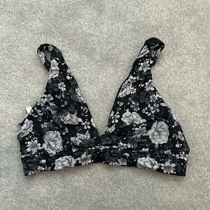 Victoria’s Secret bralette, floral print, size L